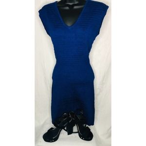 Guess Bodycon V-neck Cap Sleeves Blue